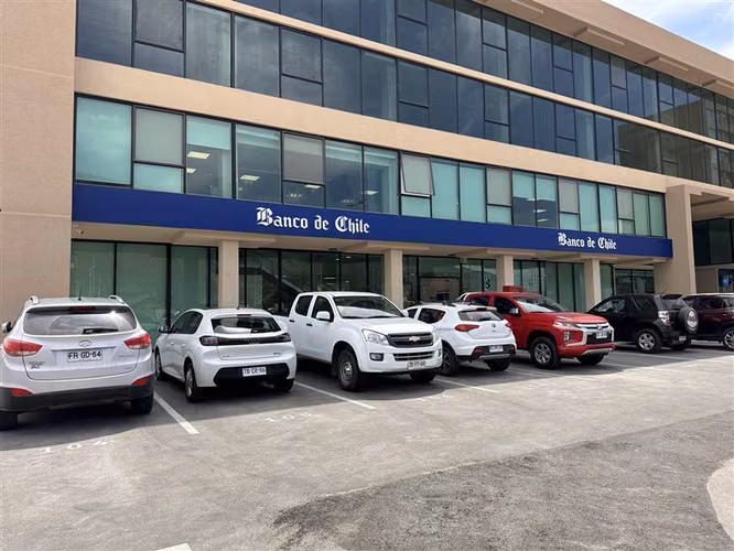 Oficina en arriendo en La Serena excelente ubicación.