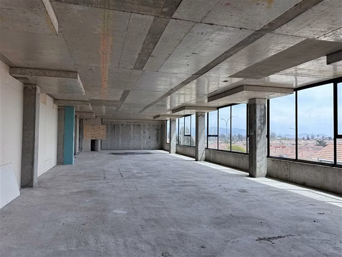 Oficina en arriendo en La Serena excelente ubicación.