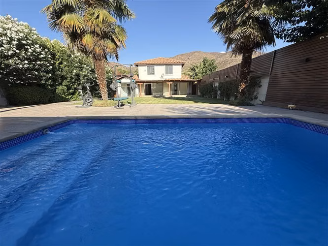 CASA EN VENTA AYRES DE CHICUREO CON ACCESO A LAGUNA