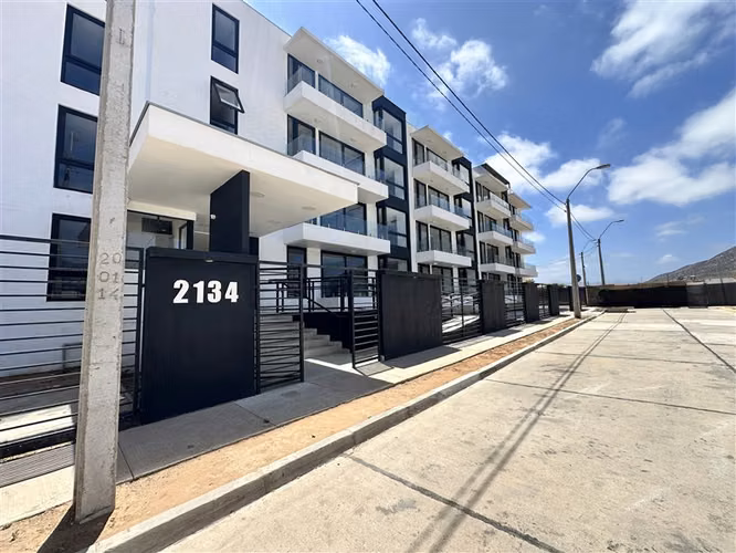 Departamento en arriendo de 2 dorm. 2 baños en La Serena