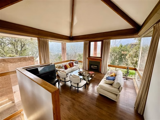 Casa en venta de 5 dorm. en Lo Barnechea - Imagen 4