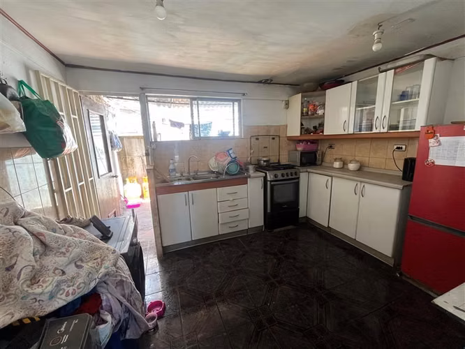 Venta Casa Villa Anguita a pasos metro Hospital El Pino