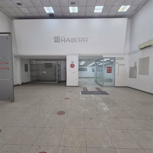 Local Comercial en arriendo en centro de Talca - Imagen 2