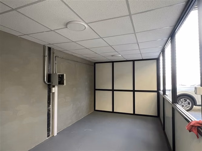 Cam Lo Boza. Calle Antillanca, Pudahuel. Bodega en arriendo