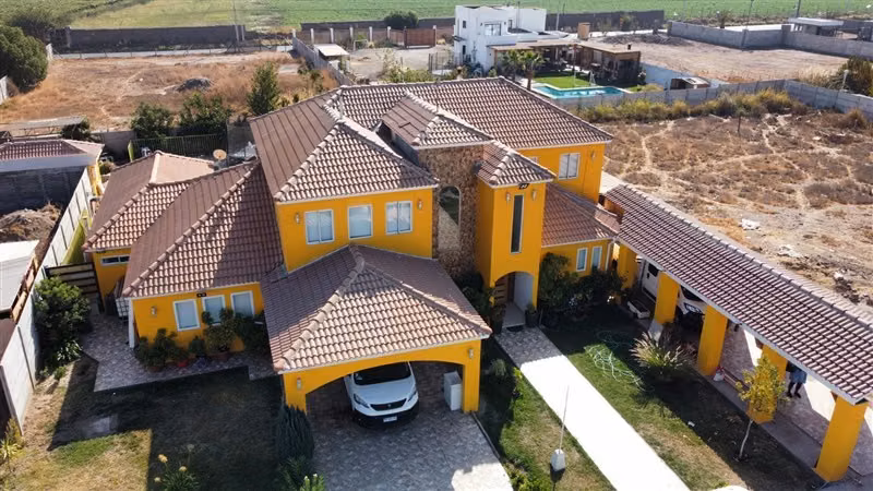 Casa en venta de 5 dorm. en Rinconada