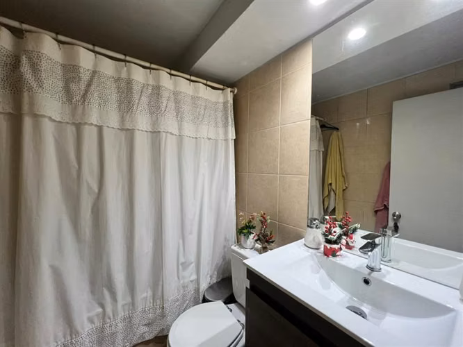 Departamento en venta de 3 dorm. en La Florida