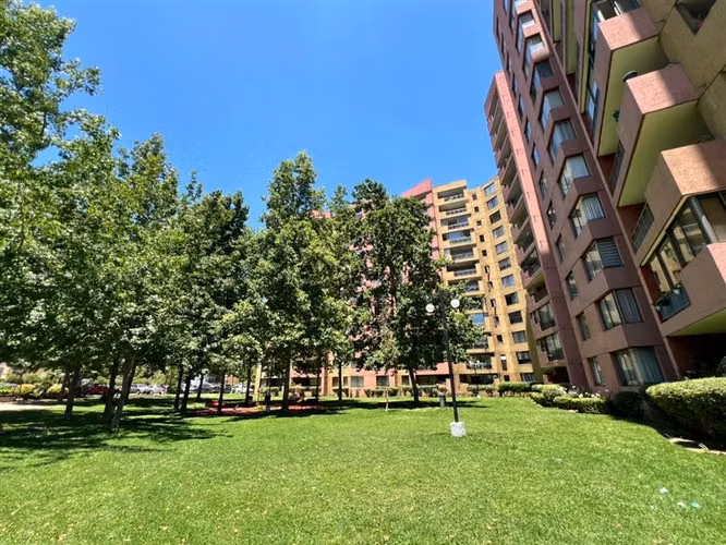 Departamento en venta de 3 dorm. en La Florida