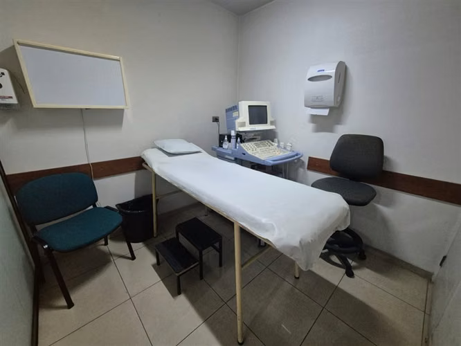 Centro Médico en arriendo en Curicó