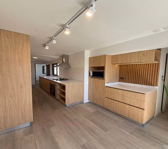 Linda casa recién remodelada 3 dorm REBAJADA en San Pedro - Imagen 18