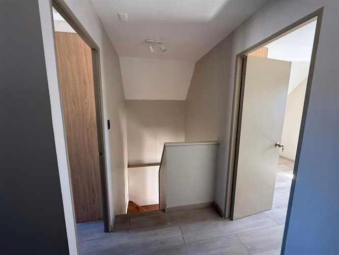 Linda casa recién remodelada 3 dorm REBAJADA en San Pedro - Imagen 11