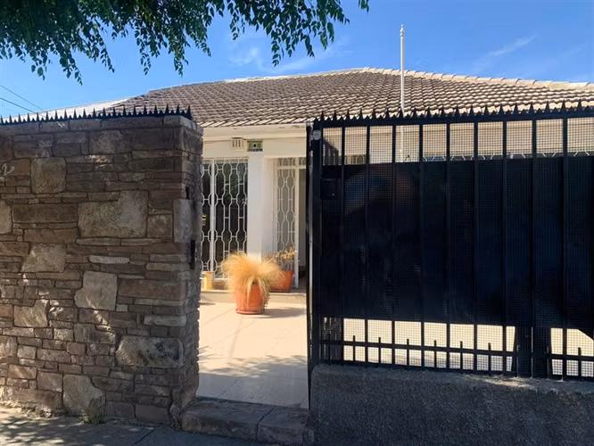 Venta casa en Los Andes