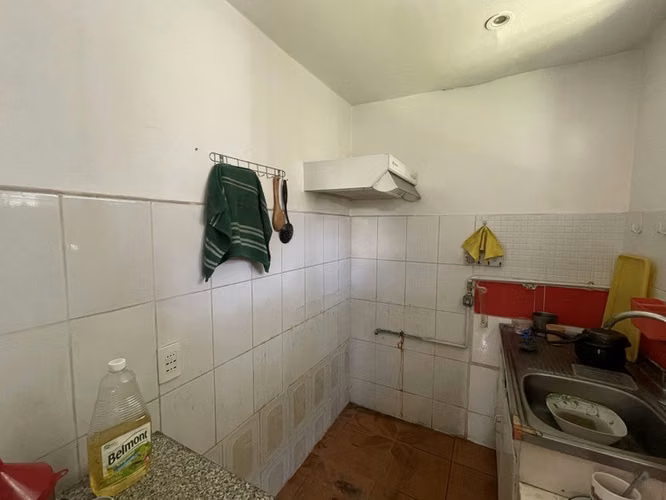 Venta Propiedad con 3 casas independientes, A Armstrong