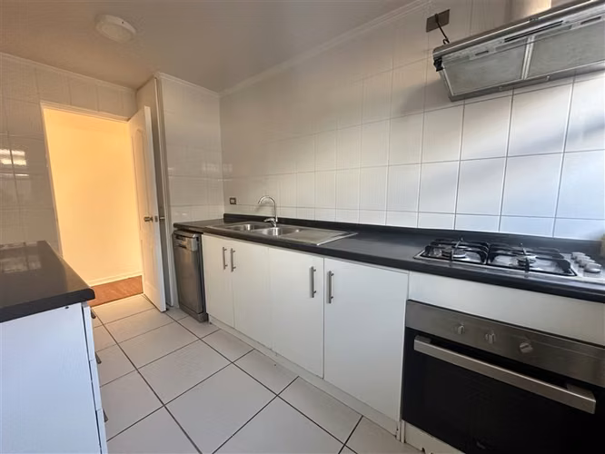 Casa en venta de 3 dorm. 2 baños en La Serena - Imagen 6