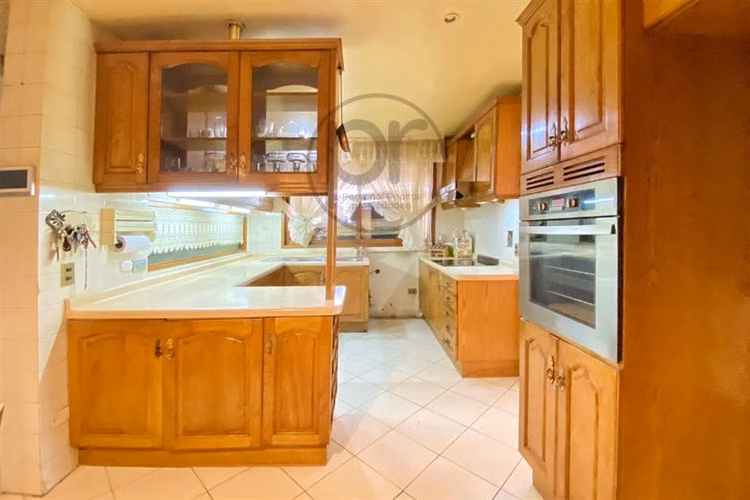Venta casa Quinchamalí, 3 Dorm. en suite, servicio, estar
