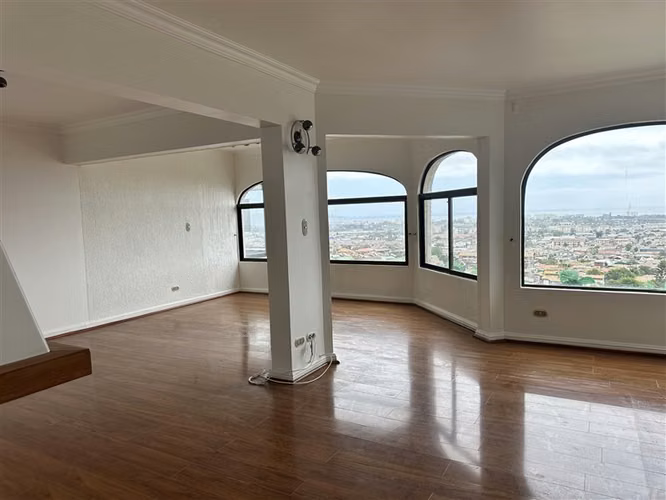 Departamento en venta de 4 dorm. 3 Baños en La Serena - Imagen 4
