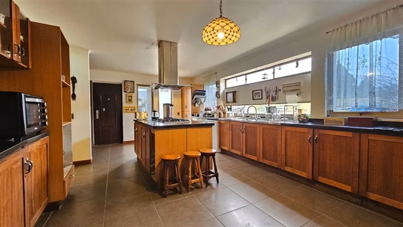 Casa en venta de 4 dorm. en parcela en La Serena Bellavista