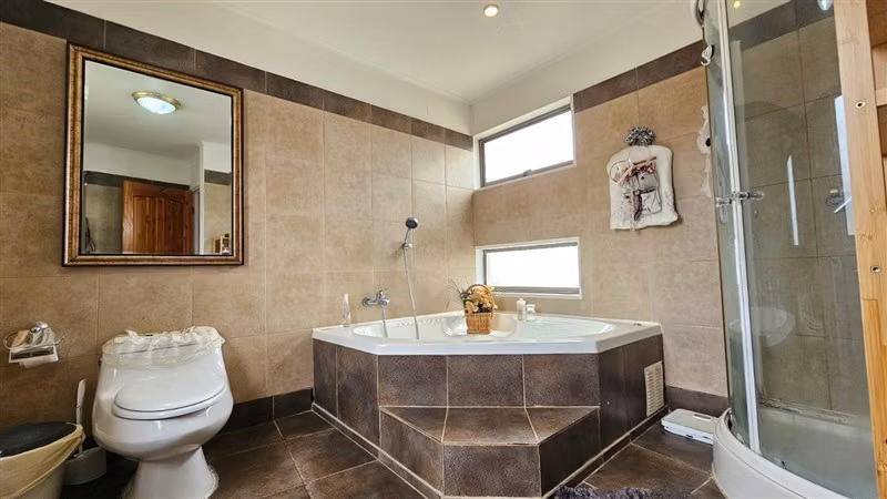 Casa en venta de 4 dorm. en parcela en La Serena Bellavista