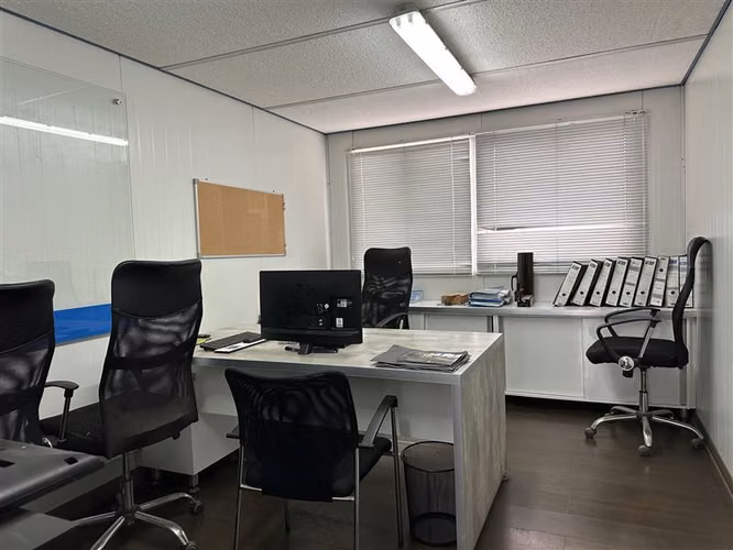 Oficina en arriendo en 7 privados 5 baños, La Serena