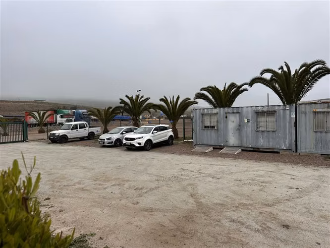 Oficina en arriendo en 7 privados 5 baños, La Serena