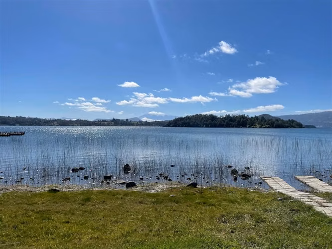 Sitio con acceso a lago vista volcanes a 5 km de Panguipulli - Imagen 6