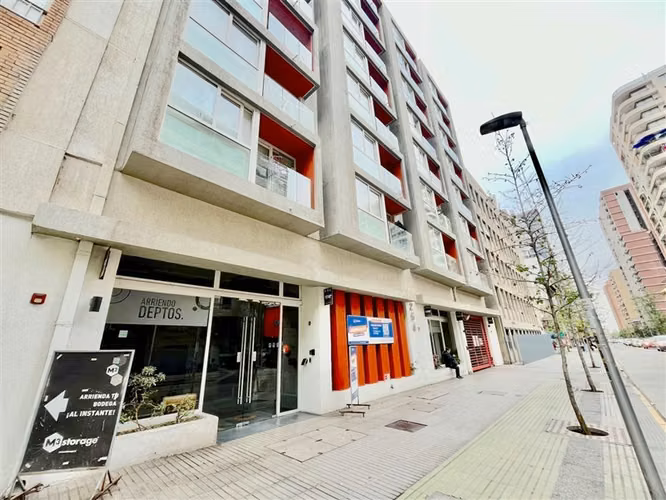 REBAJADO!! Depto Estudio+ Estacionamiento, Metros L1 y L5