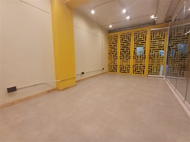 Local Comercial en arriendo en Galeria en Providencia 12 mtr