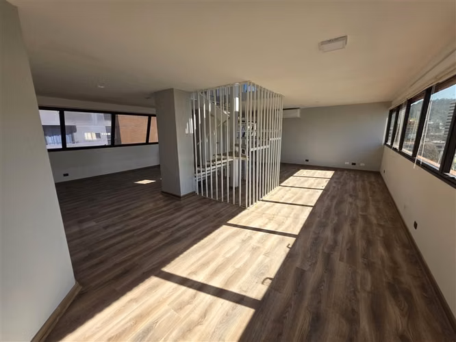 Oficina en arriendo en Providencia