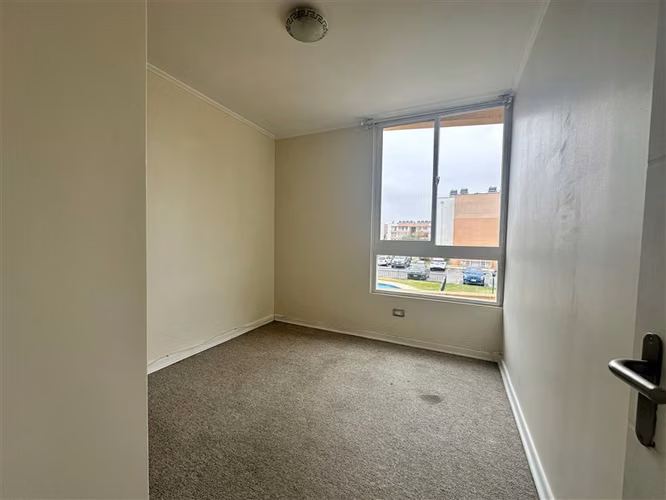 Departamento en venta de 3 dorm. 2 baños en La Serena