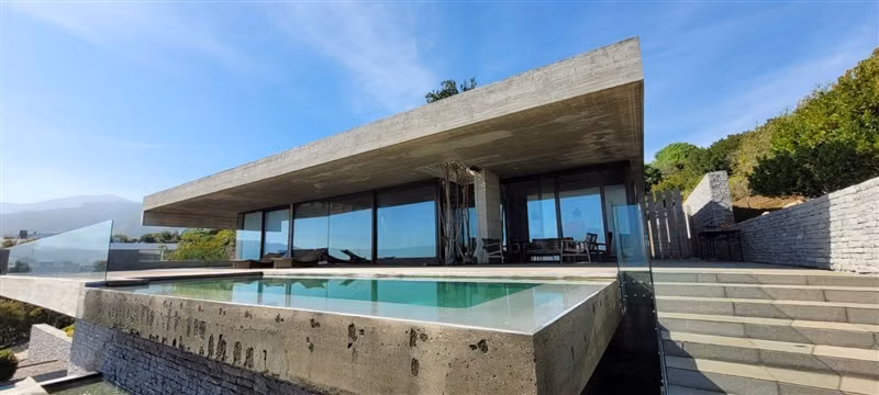 Casa en venta de 6 dorm. en Zapallar