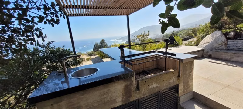 Casa en venta de 6 dorm. en Zapallar