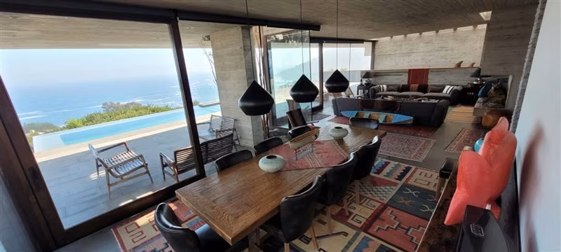 Casa en venta de 6 dorm. en Zapallar