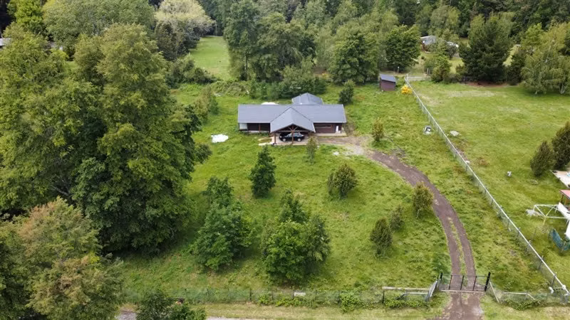 CASA EN MOLCO BAJO - VILLARRICA