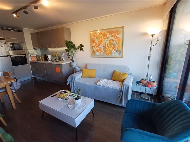 SE VENDE HERMOSO Y COMODO DEPARTAMENTO EN LAS CONDES.