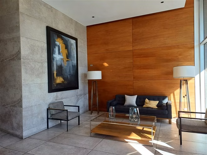 SE VENDE HERMOSO Y COMODO DEPARTAMENTO EN LAS CONDES.