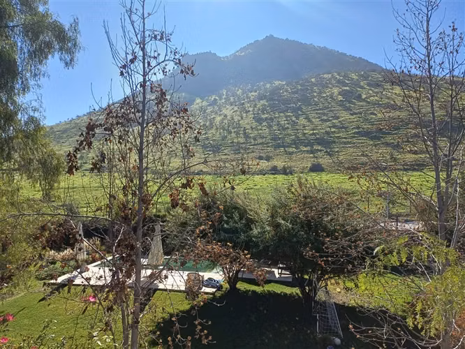 SE VENDE PRECIOSA CASA EN PARCELA EN PIEDRA ROJA