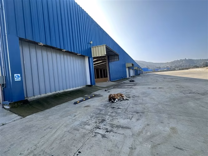 Bodega en arriendo en Casablanca buena conectividad y acceso