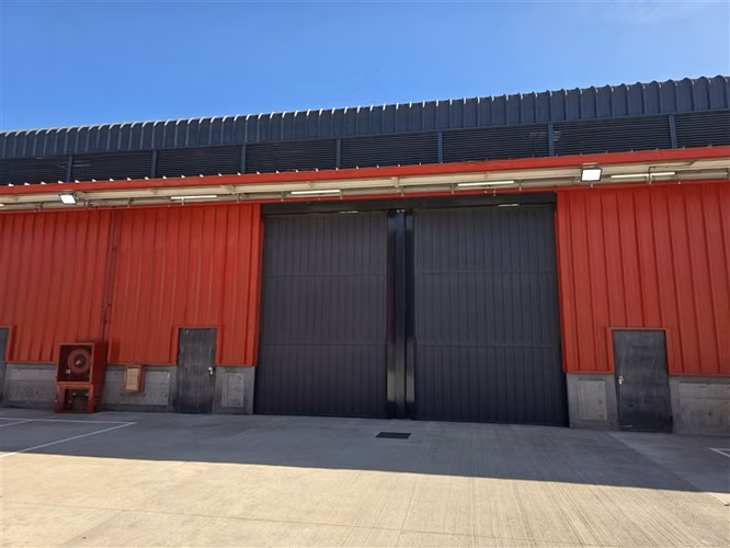Industrial en arriendo en Lo Espejo