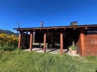 Preciosa y amplia casa en venta amoblada 4 dorm 3 b quincho