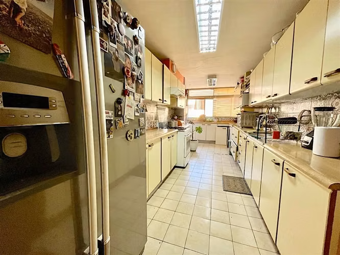 REBAJADO!! AMPLIO DEPTO EN VENTA 3(4)D/2B/1E/1B, Providencia