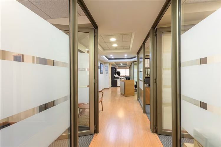 Venta Oficina Las Condes Barrio El Golf 174m2 y 5 Estac. - Imagen 17