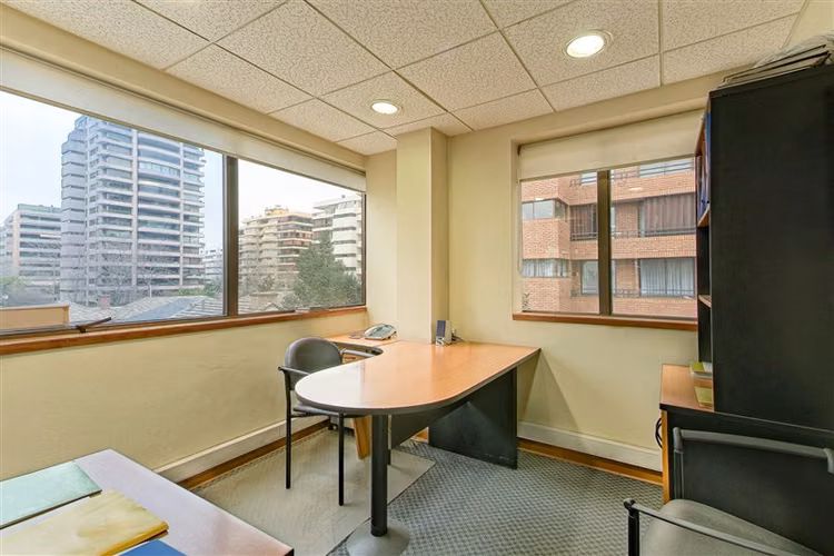 Venta Oficina Las Condes Barrio El Golf 174m2 y 5 Estac. - Imagen 7