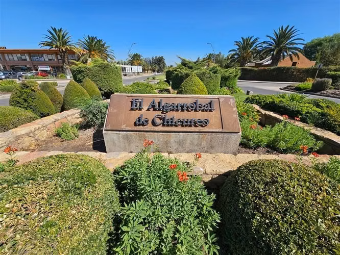 Sitio en venta en Chicureo