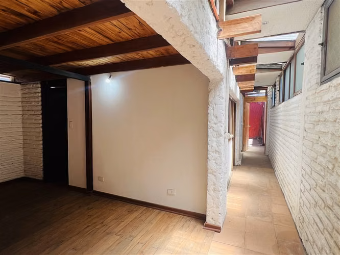 Casa en Venta. Calle Ruiz Tagle, Estación Central.