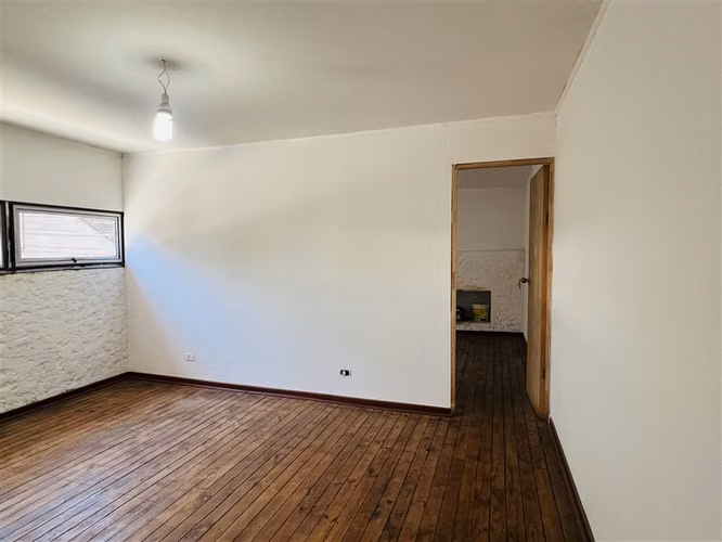 Casa en Venta. Calle Ruiz Tagle, Estación Central.