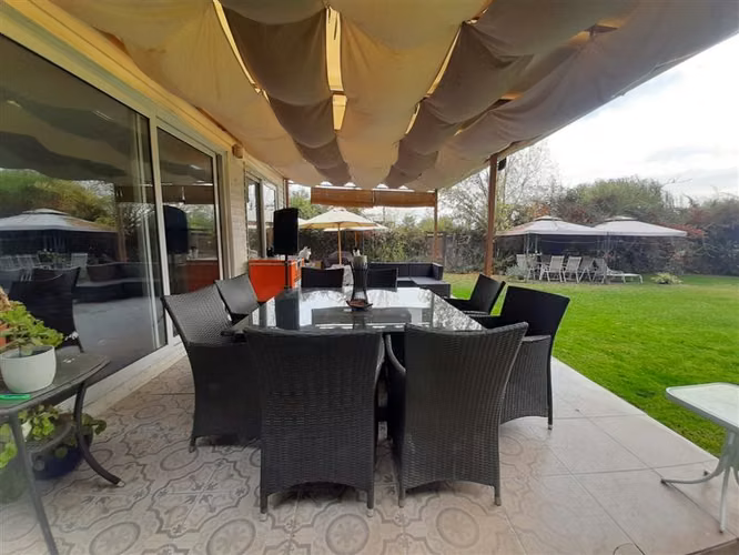 Parcela en venta en Colina