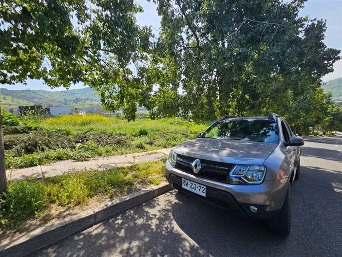 Sitio en venta con urbanismo completo en Chicureo