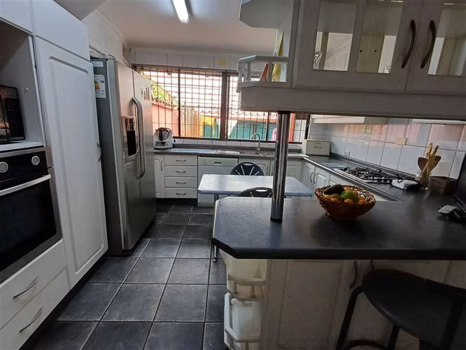 Casa en venta en Vitacura