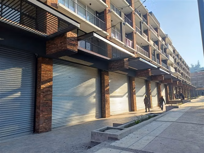 Se arriendan oficinas/locales en Ines Matte Urrejola 46 mtr2 - Imagen 7