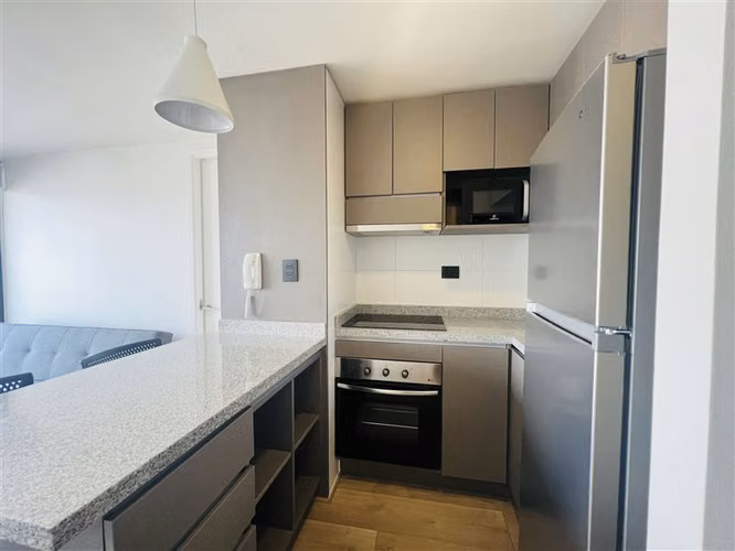 La Florida. Paso el Roble 50. Arriendo 2D2B
