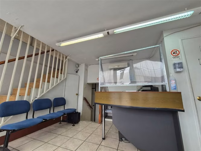 Oficina en arriendo en Linares